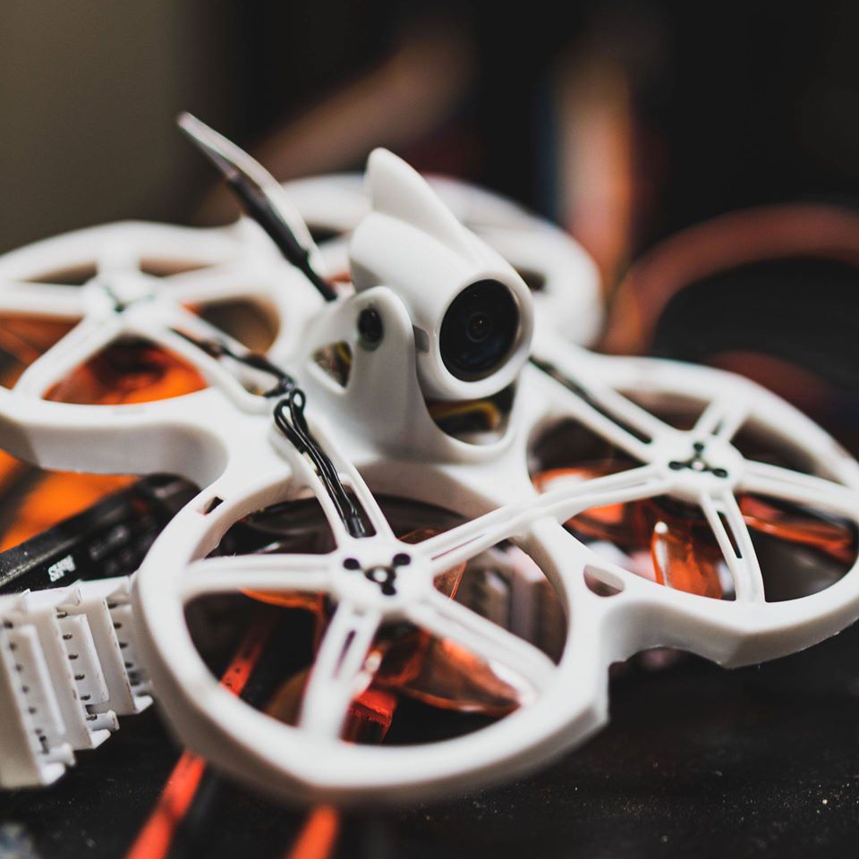 Emax Tinyhawk II 2 RTF FPV Rac - Drone Kit With Camera recension och pris